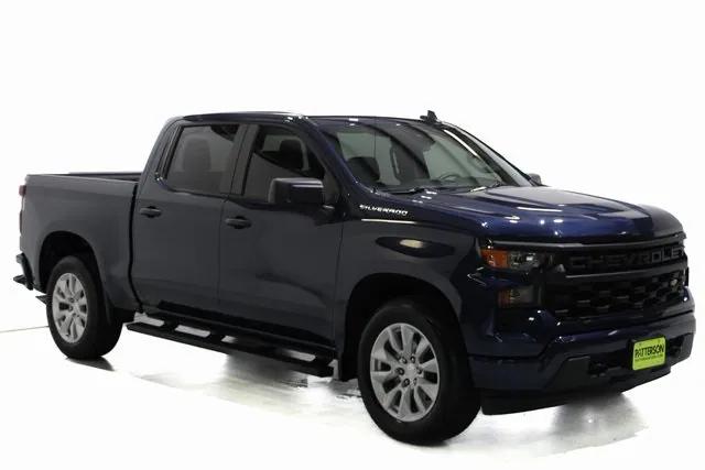 2022 Chevrolet Silverado 1500 2WD Crew Cab Short Bed Custom