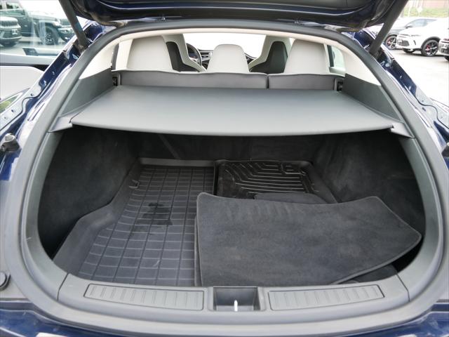 2015 Tesla Model S 85D