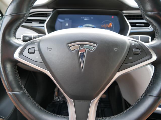 2015 Tesla Model S 85D
