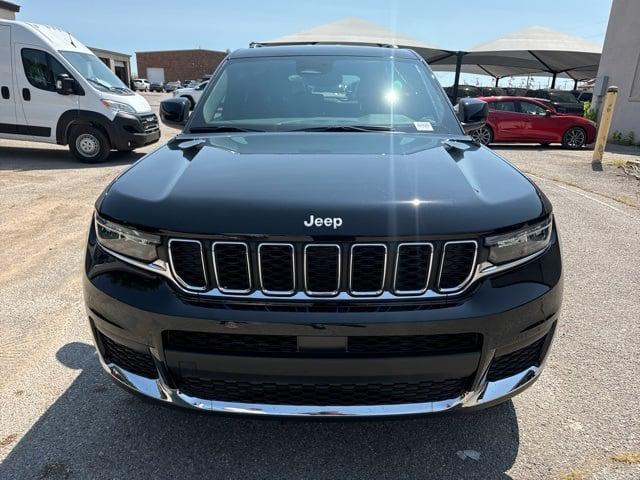 2024 Jeep Grand Cherokee GRAND CHEROKEE L LAREDO 4X2