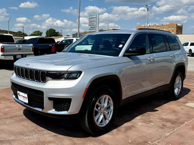 2024 Jeep Grand Cherokee GRAND CHEROKEE L LAREDO X 4X2