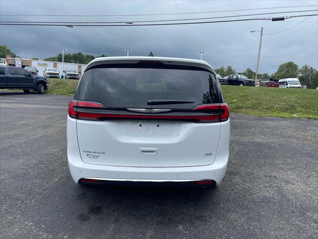 2024 Chrysler Pacifica PACIFICA TOURING L AWD