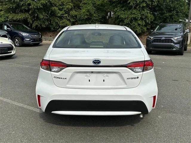 2022 Toyota Corolla Hybrid LE
