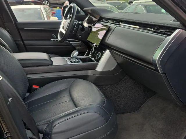 2023 Land Rover Range Rover P400 SE