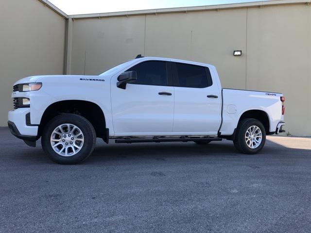 2021 Chevrolet Silverado 1500 4WD Crew Cab Short Bed Custom