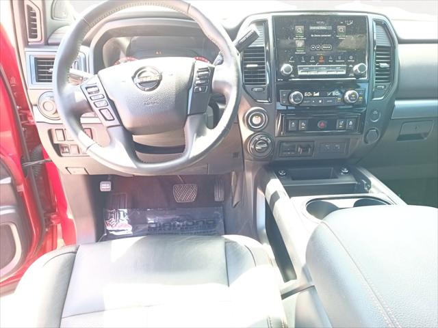 2021 Nissan TITAN Crew Cab PRO-4X 4x4