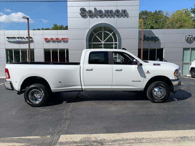 2022 RAM 3500 Big Horn Crew Cab 4x4 8 Box