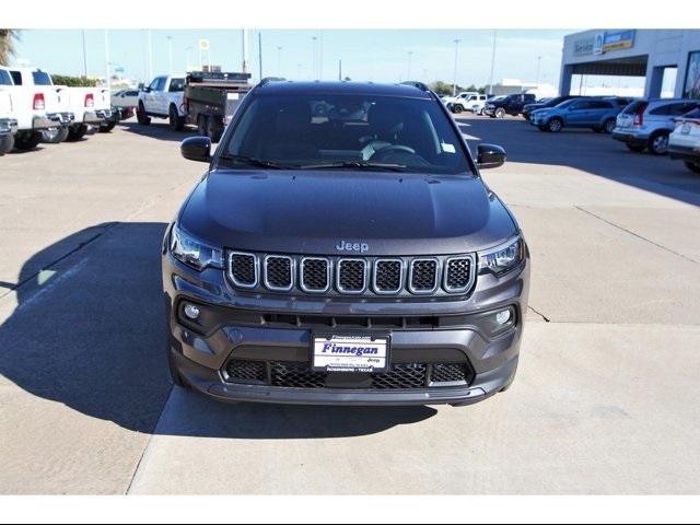 2024 Jeep Compass Latitude Lux FWD