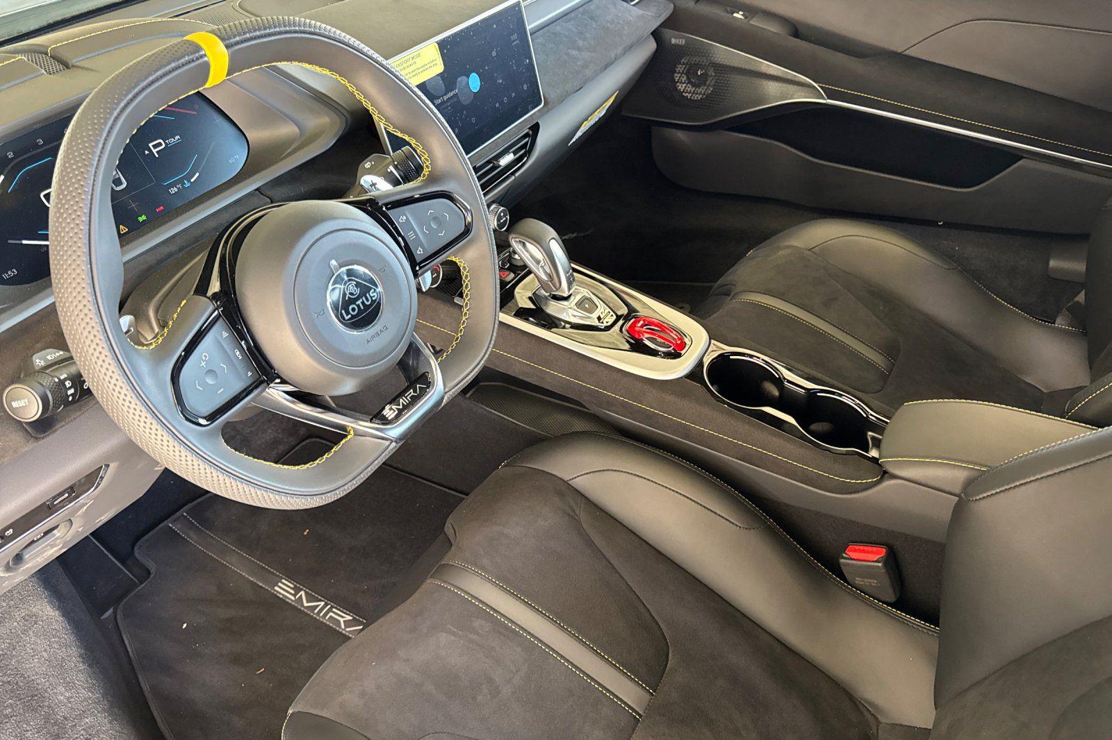 2024 Lotus Emira First Edition - Photo 10