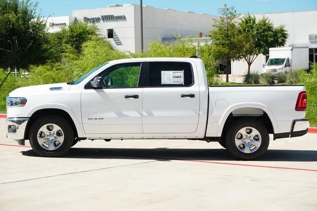 2025 RAM Ram 1500 RAM 1500 LONE STAR CREW CAB 4X2 57 BOX