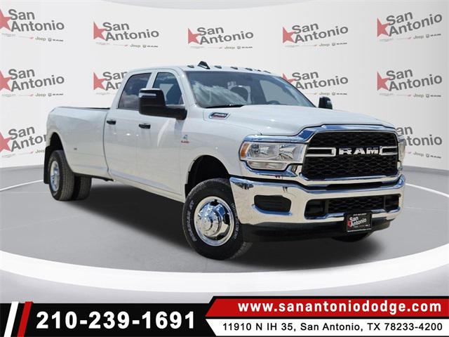 2024 RAM Ram 3500 RAM 3500 TRADESMAN CREW CAB 4X4 8 BOX