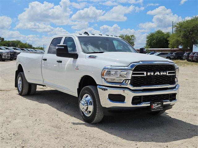 2024 RAM Ram 3500 RAM 3500 TRADESMAN CREW CAB 4X4 8 BOX