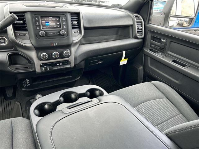 2024 RAM Ram 2500 RAM 2500 TRADESMAN CREW CAB 4X4 8 BOX