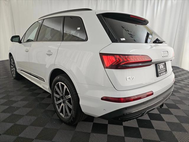 2024 Audi Q7 Premium Plus 45 TFSI quattro Tiptronic