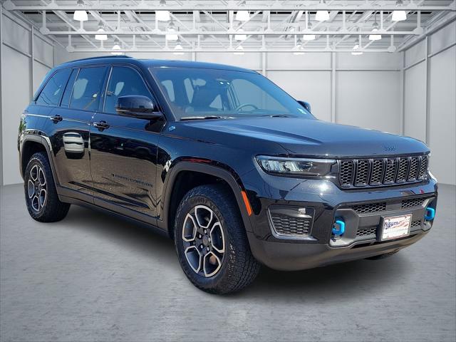 2023 Jeep Grand Cherokee 4xe Trailhawk