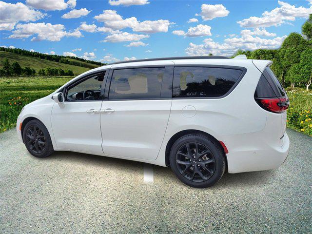 2022 Chrysler Pacifica Limited