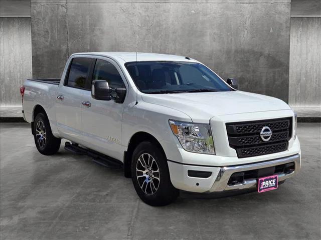 2021 Nissan TITAN Crew Cab SV 4x2