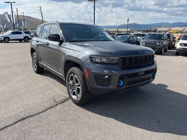 2022 Jeep Grand Cherokee 4xe Trailhawk 4x4