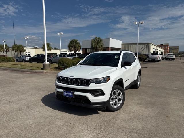 2025 Jeep Compass COMPASS LATITUDE 4X4