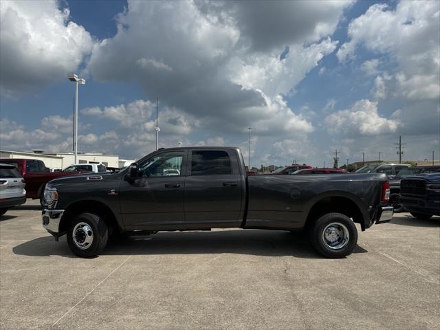 2024 RAM Ram 3500 RAM 3500 TRADESMAN CREW CAB 4X4 8 BOX