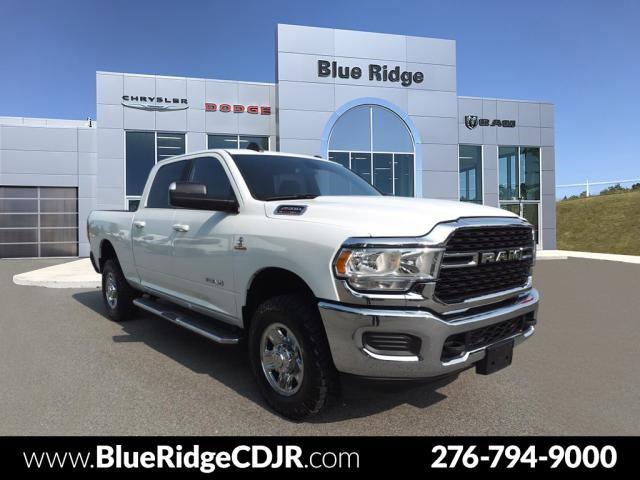 2022 RAM 2500 Big Horn Crew Cab 4x4 64 Box