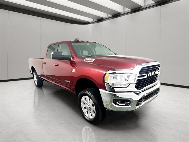 2020 RAM 2500 Big Horn Crew Cab 4X4 8 Box