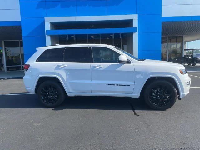 2020 Jeep Grand Cherokee Altitude 4X2