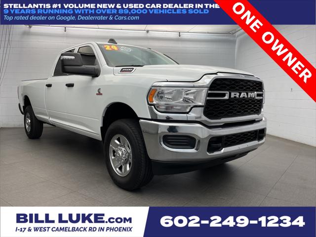 2024 RAM 3500 Tradesman Crew Cab 4x4 8 Box