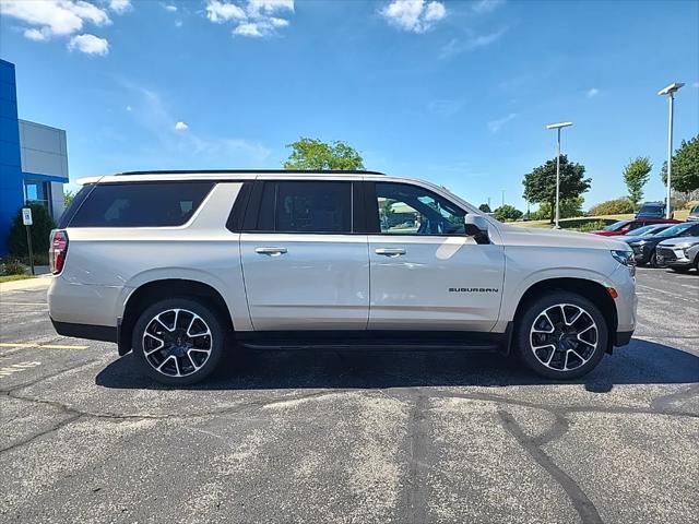 2022 Chevrolet Suburban 4WD RST