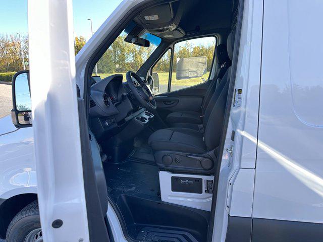 2025 Mercedes-Benz Sprinter 2500 Standard Roof 4-Cyl Diesel