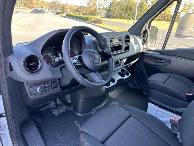 2025 Mercedes-Benz Sprinter 2500 Standard Roof 4-Cyl Diesel