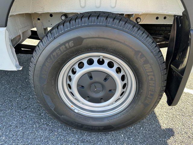 2025 Mercedes-Benz Sprinter 2500 Standard Roof 4-Cyl Diesel