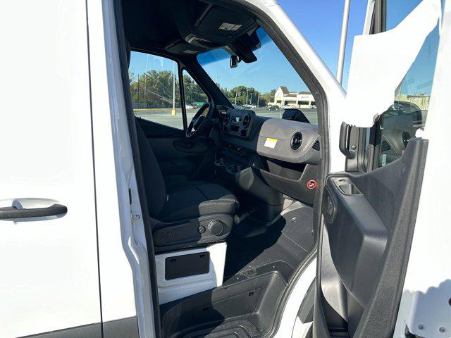 2025 Mercedes-Benz Sprinter 2500 Standard Roof 4-Cyl Diesel