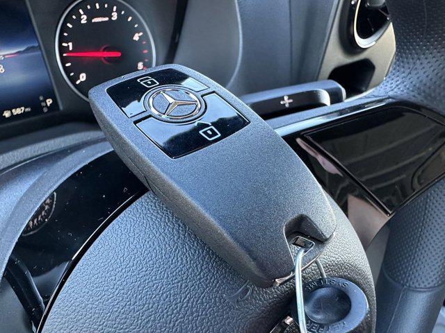 2025 Mercedes-Benz Sprinter 2500 Standard Roof 4-Cyl Diesel