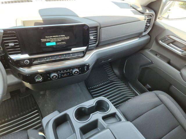 2024 Chevrolet Silverado 1500 4WD Crew Cab Short Bed LT with 2FL