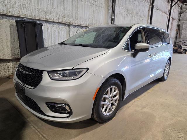 2023 Chrysler Pacifica Touring L for sale near Chillicothe, OH