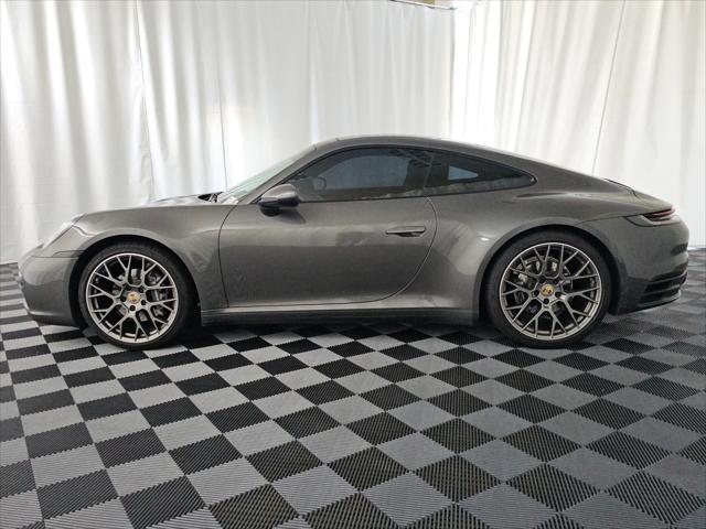 2020 Porsche 911 Carrera