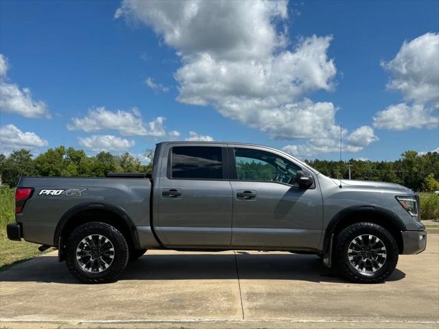 2021 Nissan TITAN Crew Cab PRO-4X 4x4