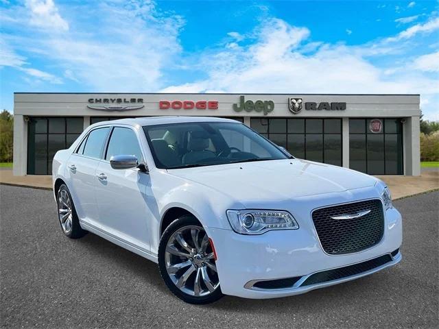 2021 Chrysler 300 Touring