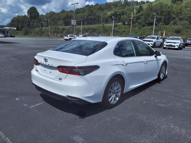 2022 Toyota Camry LE AWD