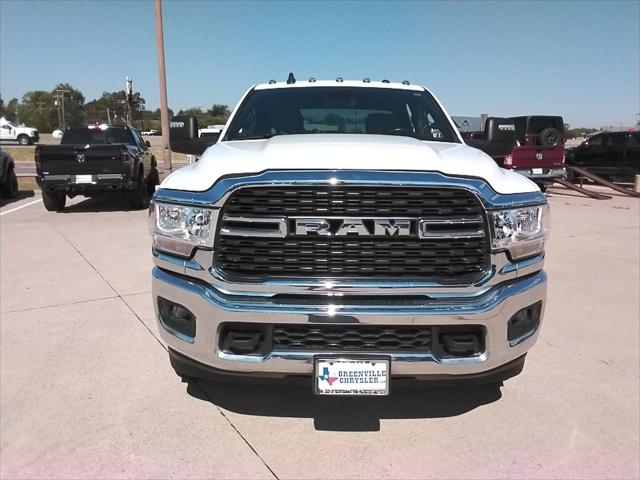 2023 RAM 3500 Big Horn Crew Cab 4x4 8 Box