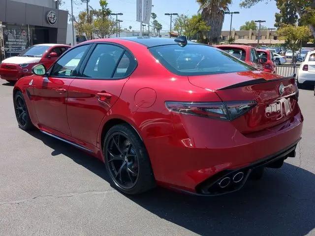 2024 Alfa Romeo Giulia Quadrifoglio