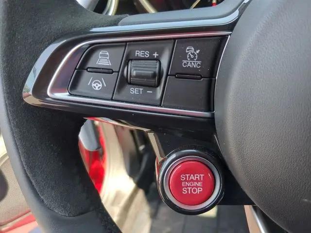 2024 Alfa Romeo Giulia Quadrifoglio
