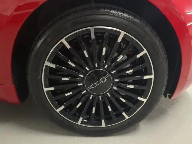 2024 Fiat 500e INSPI(RED) FWD