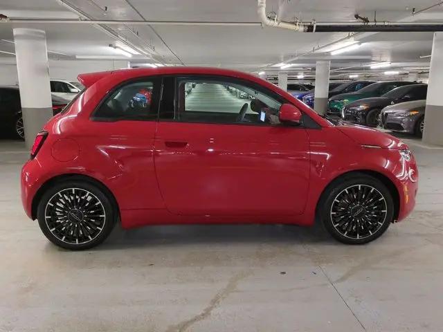 2024 Fiat 500e INSPIRED FWD
