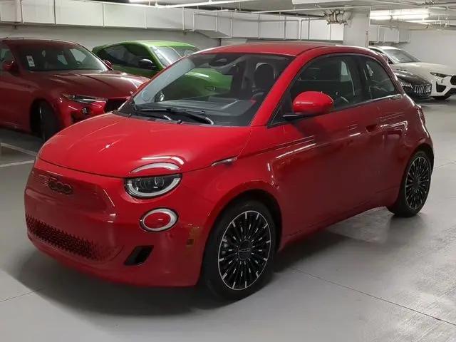 2024 Fiat 500e INSPI(RED) FWD