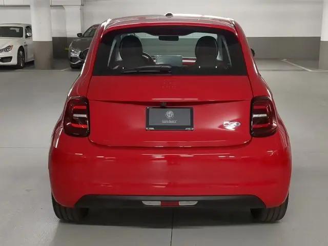 2024 Fiat 500e INSPI(RED) FWD