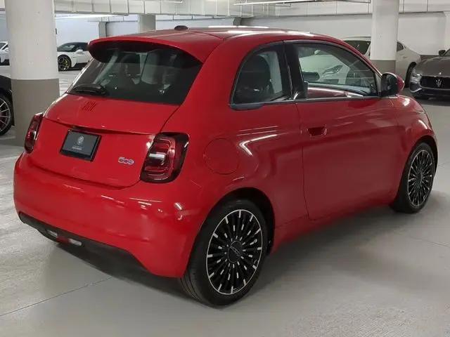 2024 Fiat 500e INSPI(RED) FWD