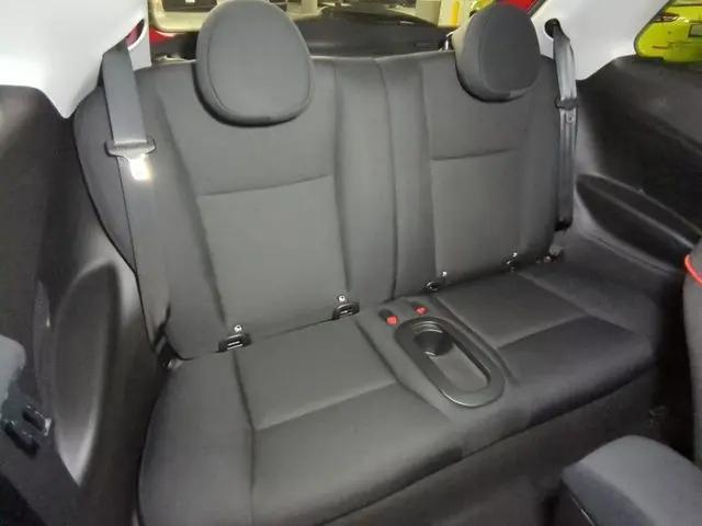 2024 Fiat 500e INSPI(RED) FWD