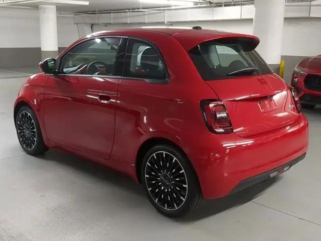 2024 Fiat 500e INSPIRED FWD